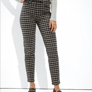 American Eagle Plaid Mom Jeans